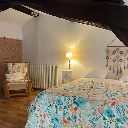Vakantiehuis Maison Authentique Au Pied De La Montagne Noire Massaguel